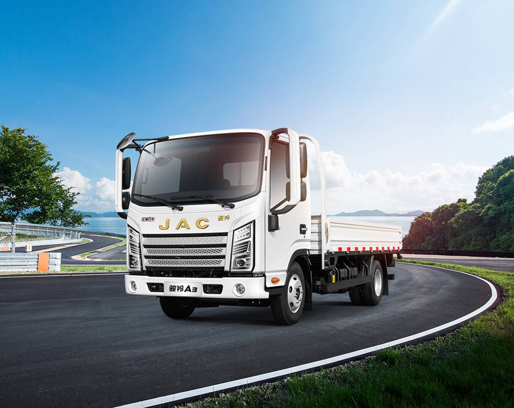 小卡届“扛把子”,骏铃A3好看又招财 - 第4张 - 提加商用车网 小卡届“扛把子”,骏铃A3好看又招财 - 第4张