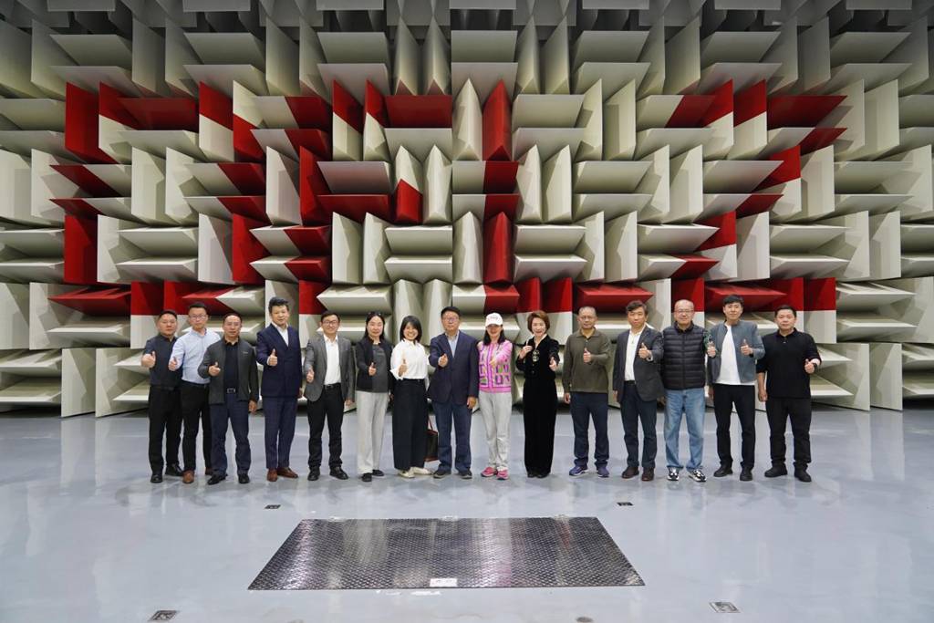 签约1500台!东风柳汽与中欧国际工商学院“龙行工程”生态共创合作项目启动 - 第4张 - 提加商用车网 签约1500台!东风柳汽与中欧国际工商学院“龙行工程”生态共创合作项目启动 - 第4张