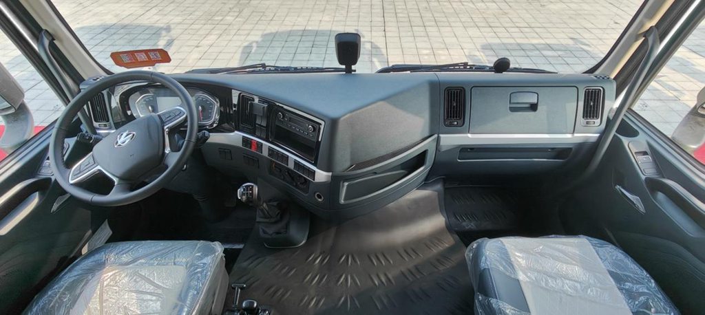 车队运营神器,乘龙H5 600度大电量牵引车能省更能赚! - 第4张 - 提加商用车网 车队运营神器,乘龙H5 600度大电量牵引车能省更能赚! - 第4张