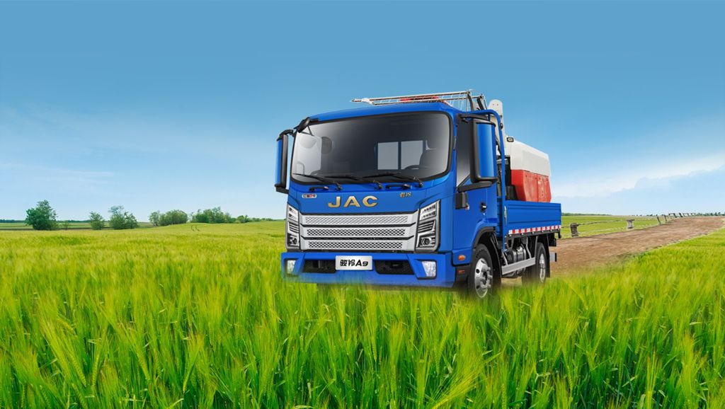 吹响丰收“冲锋号”,收割机驻马店出征仪式圆满举行 - 第5张 - 提加商用车网 吹响丰收“冲锋号”,收割机驻马店出征仪式圆满举行 - 第5张