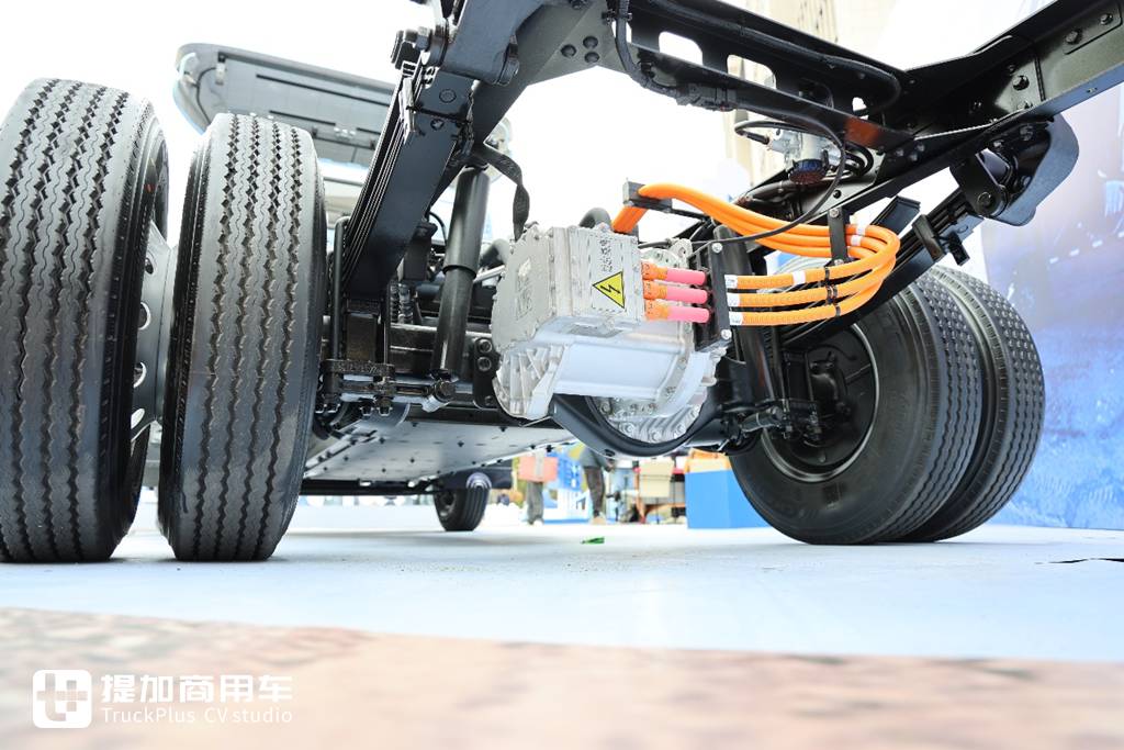 176度大电量,600公里长续航,油电同续航的宇通T5电动轻卡有多强? - 第5张 - 提加商用车网 176度大电量,600公里长续航,油电同续航的宇通T5电动轻卡有多强? - 第5张