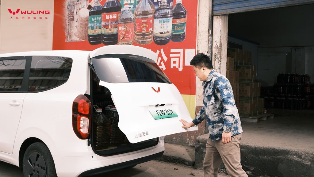 6.88万元起！全球首款6万级增程后驱MPV五菱宏光增程版正式上市 - 第6张