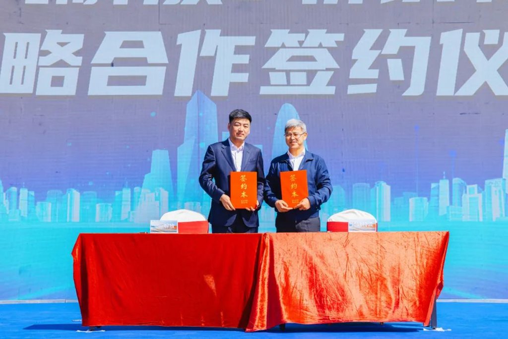 200台悍V中置轴轿运车交车!一汽解放与轿铁物流战略合作签约仪式成功举行 - 第7张 - 提加商用车网 200台悍V中置轴轿运车交车!一汽解放与轿铁物流战略合作签约仪式成功举行 - 第7张