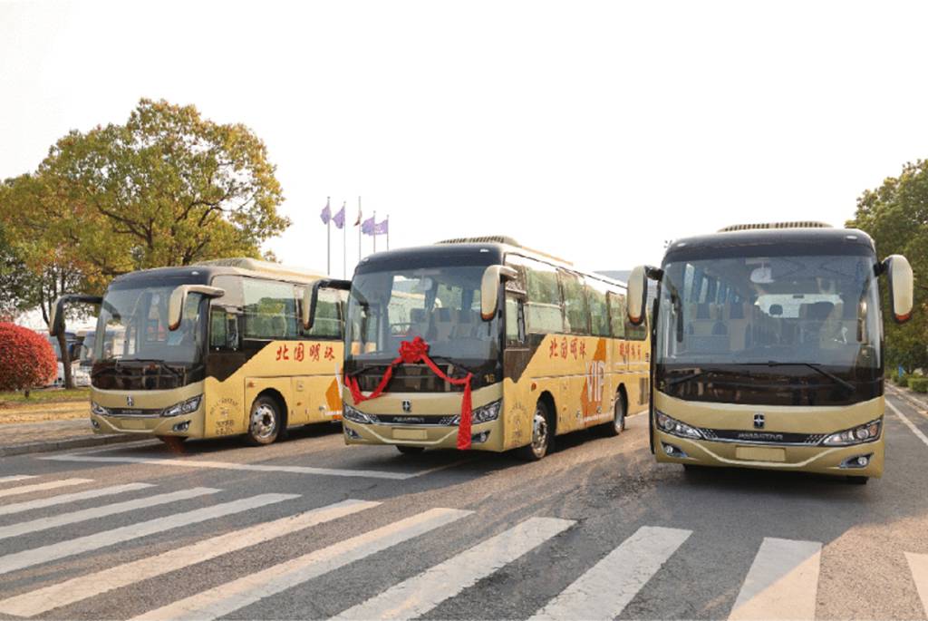 亚星39座客车交付鹤岗,为 北国明珠 添彩 - 第1张 - 提加商用车网 亚星39座客车交付鹤岗,为 北国明珠 添彩 - 第1张
