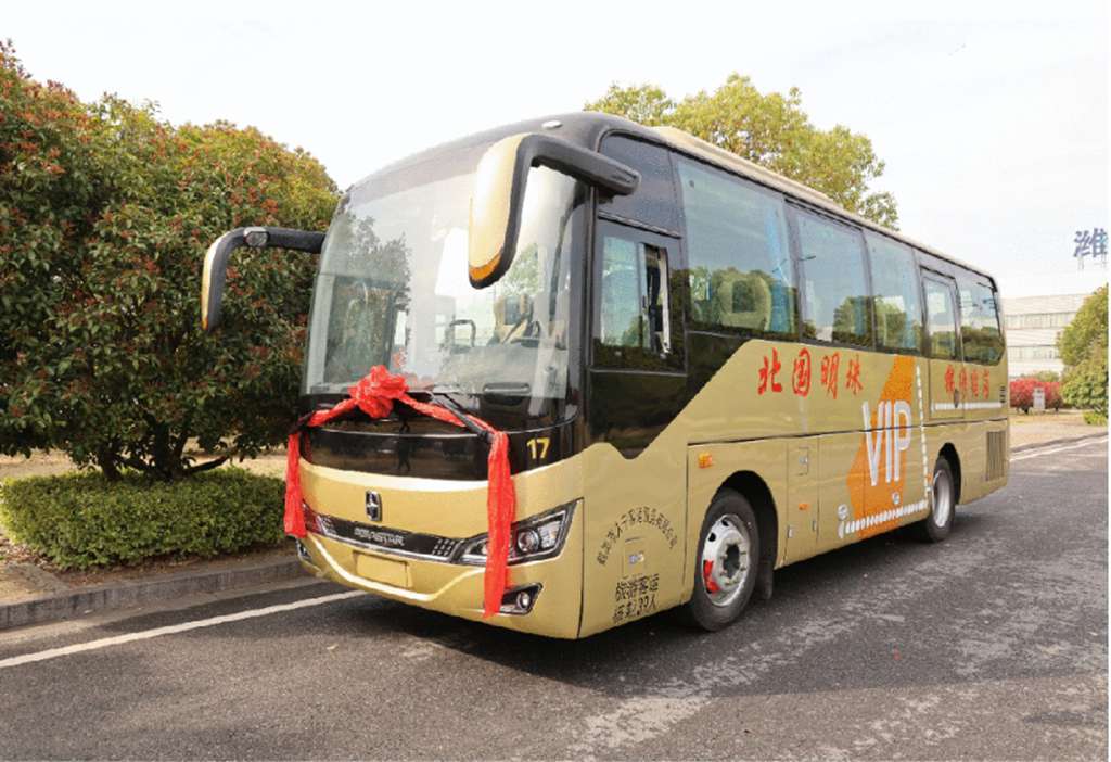 亚星39座客车交付鹤岗,为 北国明珠 添彩 - 第3张 - 提加商用车网 亚星39座客车交付鹤岗,为 北国明珠 添彩 - 第3张