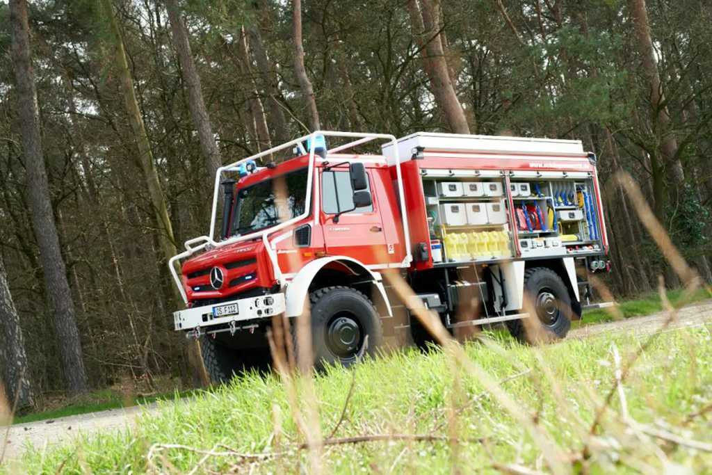 硬核救援:乌尼莫克TLF 3000 和Atego HLF 10即将亮相RETTmobil展 - 第2张 - 提加商用车网 硬核救援:乌尼莫克TLF 3000 和Atego HLF 10即将亮相RETTmobil展 - 第2张