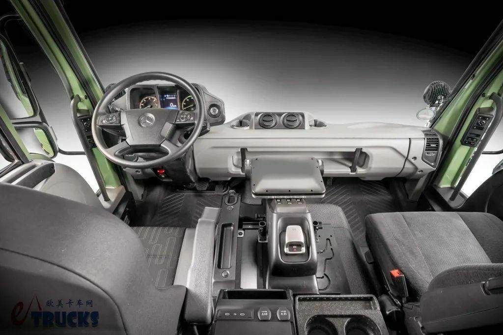 乌尼莫克百系列看过瘾!柴油纯电齐上阵,奔驰Demopark 2025展车阵容真豪华 - 第11张 - 提加商用车网 乌尼莫克百系列看过瘾!柴油纯电齐上阵,奔驰Demopark 2025展车阵容真豪华 - 第11张