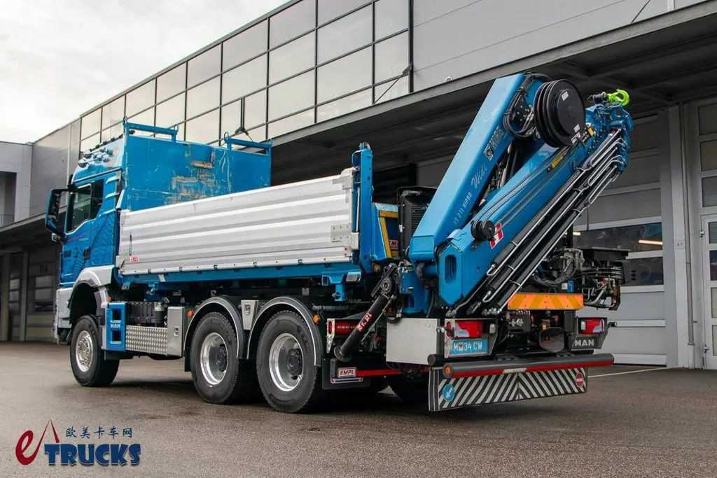 身披007涂装,6×6驱动+快换上装!这台曼恩TGS冬季维护卡车真特殊 - 第12张 - 提加商用车网 身披007涂装,6×6驱动+快换上装!这台曼恩TGS冬季维护卡车真特殊 - 第12张