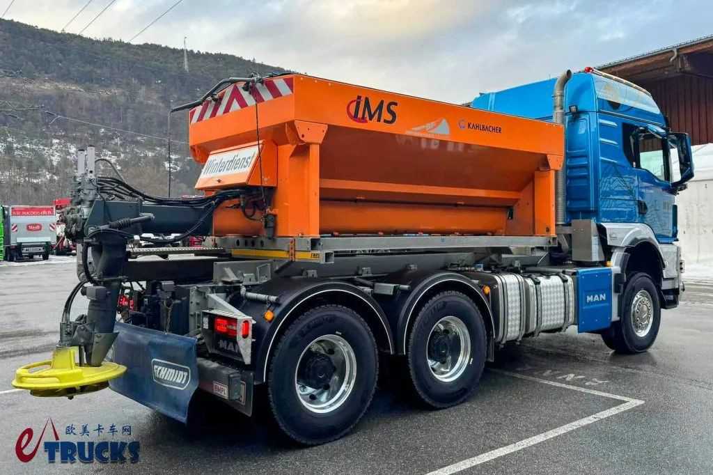 身披007涂装,6×6驱动+快换上装!这台曼恩TGS冬季维护卡车真特殊 - 第13张 - 提加商用车网 身披007涂装,6×6驱动+快换上装!这台曼恩TGS冬季维护卡车真特殊 - 第13张