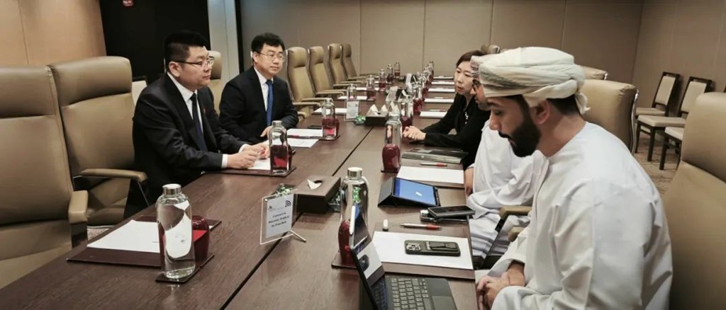 一汽解放李胜拜会出席2025 WNEVC有关人士 - 第1张 - 提加商用车网 一汽解放李胜拜会出席2025 WNEVC有关人士 - 第1张