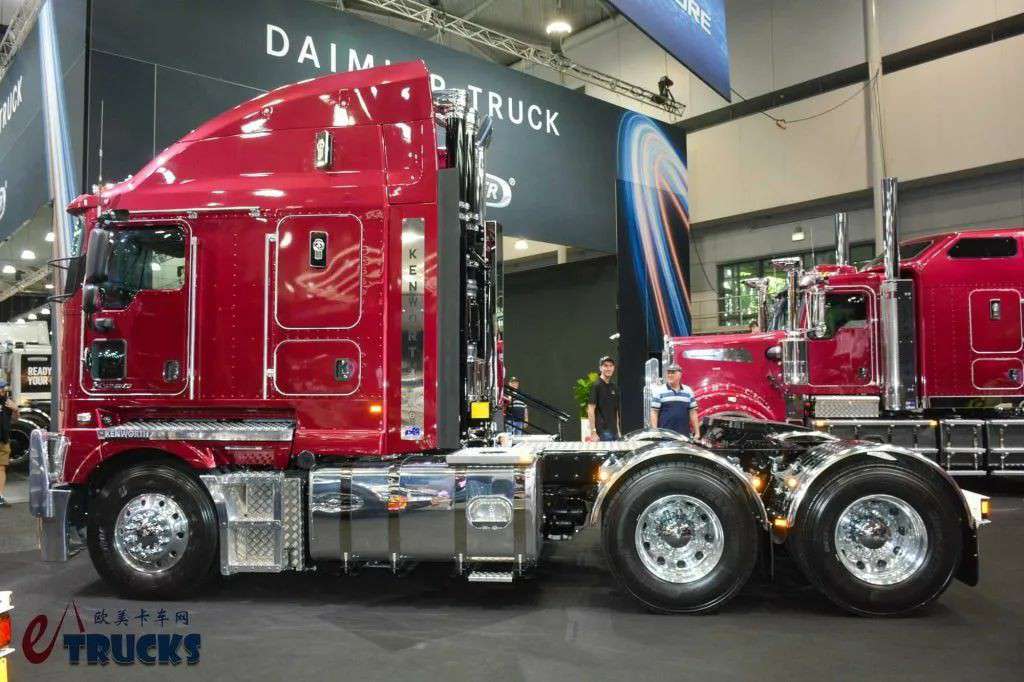 生活舱媲美长头卡车,全球独家的美式平头旗舰!亮相布里斯班卡车展的肯沃斯K220牵引车实拍 - 第16张 - 提加商用车网 生活舱媲美长头卡车,全球独家的美式平头旗舰!亮相布里斯班卡车展的肯沃斯K220牵引车实拍 - 第16张