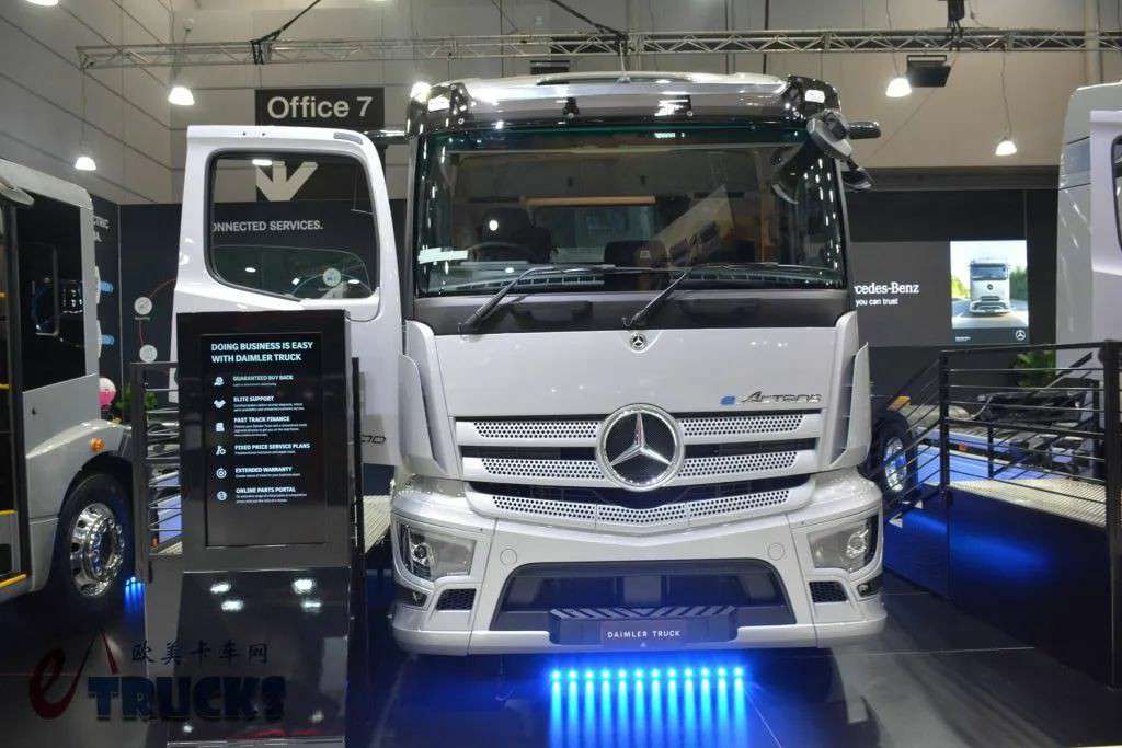 带你逛2025布里斯班卡车展·欧卡篇:新一代太脱拉凤凰、依维柯左右双驾车型亮相 - 第16张 - 提加商用车网 带你逛2025布里斯班卡车展·欧卡篇:新一代太脱拉凤凰、依维柯左右双驾车型亮相 - 第16张