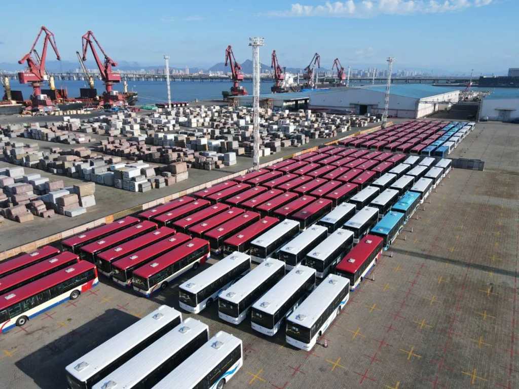 向“新”而行,金龙以新质生产力领跑全球客车革新赛道 - 第1张 - 提加商用车网 向“新”而行,金龙以新质生产力领跑全球客车革新赛道 - 第1张