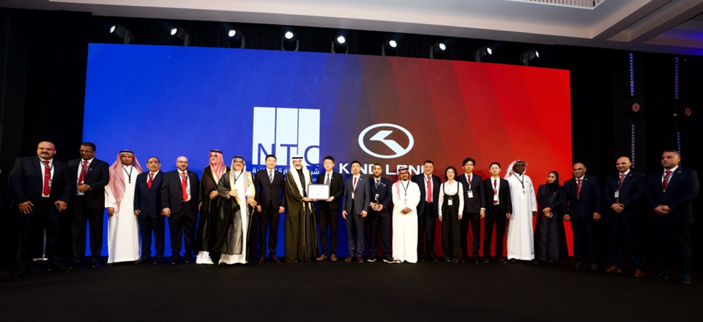 向“新”而行,金龙以新质生产力领跑全球客车革新赛道 - 第2张 - 提加商用车网 向“新”而行,金龙以新质生产力领跑全球客车革新赛道 - 第2张