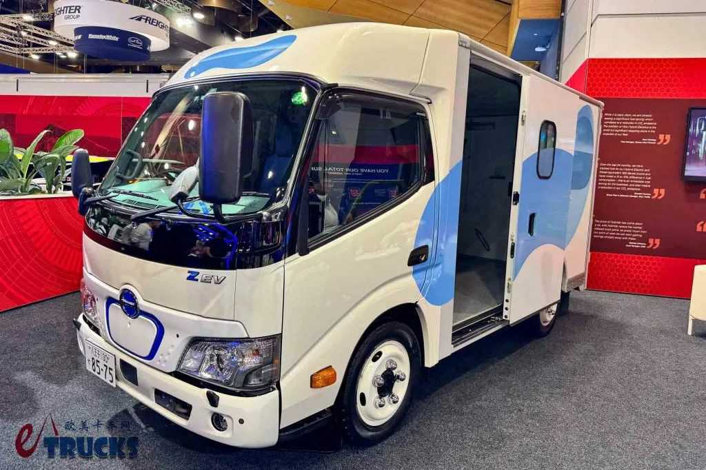 东风、苇渡首次登陆澳洲市场,日系卡车占半壁江山?带您逛2025布里斯班卡车展·中日韩篇 - 第20张 - 提加商用车网 东风、苇渡首次登陆澳洲市场,日系卡车占半壁江山?带您逛2025布里斯班卡车展·中日韩篇 - 第20张