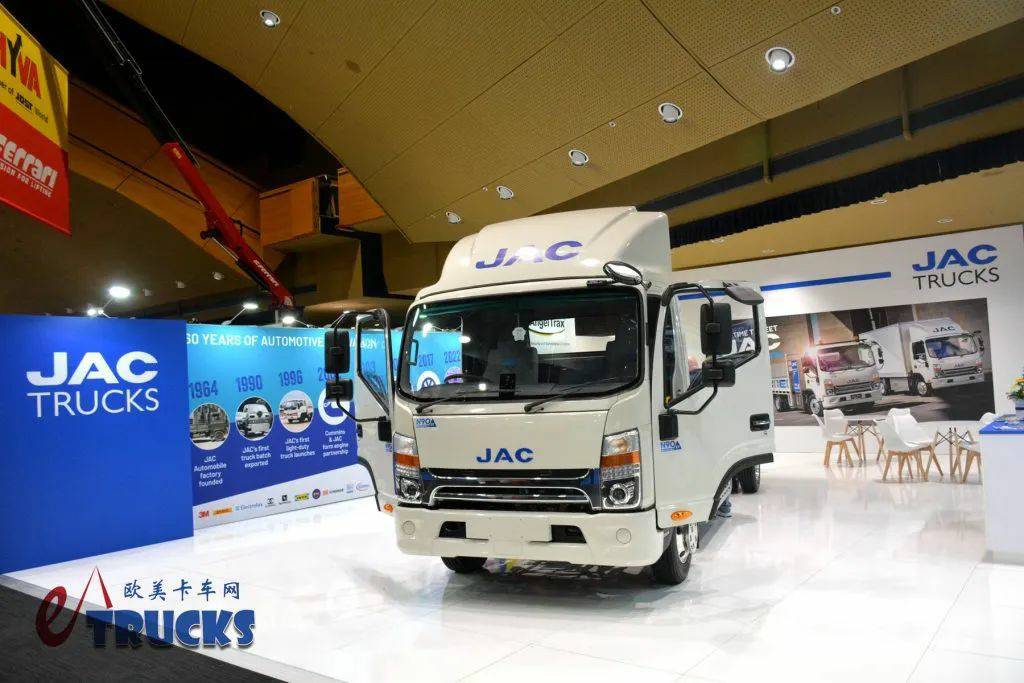 东风、苇渡首次登陆澳洲市场,日系卡车占半壁江山?带您逛2025布里斯班卡车展·中日韩篇 - 第3张 - 提加商用车网 东风、苇渡首次登陆澳洲市场,日系卡车占半壁江山?带您逛2025布里斯班卡车展·中日韩篇 - 第3张