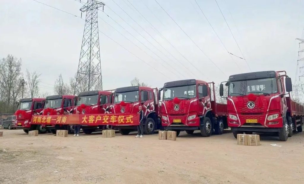 捷报频传!河南市场再突破 多地交付忙不停 - 第4张 - 提加商用车网 捷报频传!河南市场再突破 多地交付忙不停 - 第4张