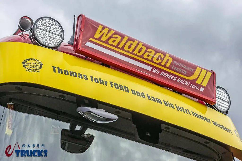 能热饭能洗漱，专为单人驾驶打造，雷诺T-High生活舱牵引车了解一下！ - 第4张