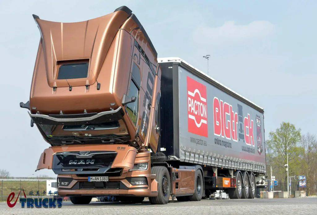 D30 PowerLion动力链来袭！百公里油耗24升？25年款曼恩TGX实拍评测 - 第5张