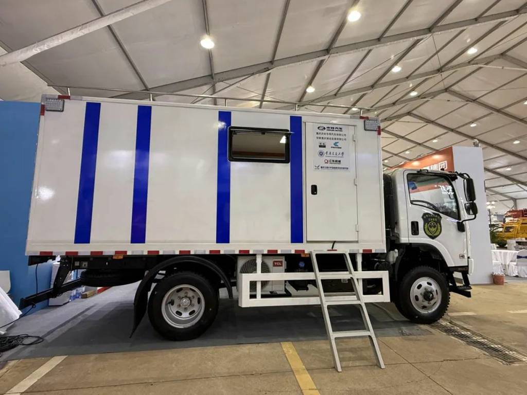 解锁应急救援新装备!庆铃携“王牌组合”点亮长沙工程机械展! - 第5张 - 提加商用车网 解锁应急救援新装备!庆铃携“王牌组合”点亮长沙工程机械展! - 第5张