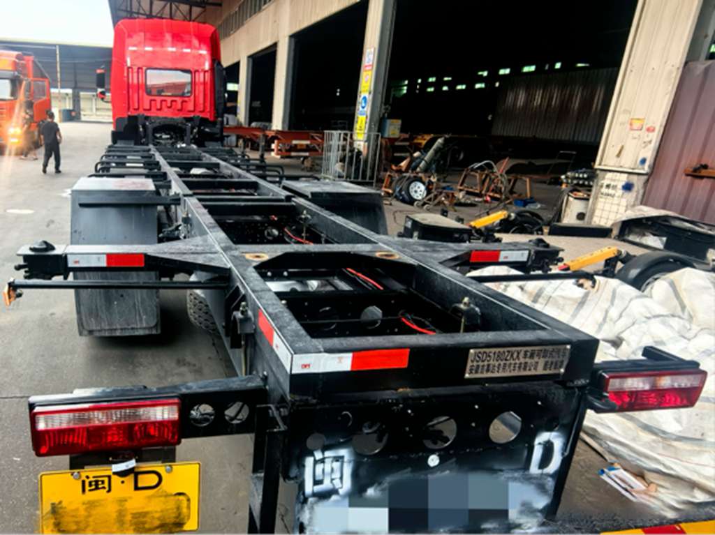 甩箱一年省300万元?福建谢老板30辆车都换甩箱了! - 第5张 - 提加商用车网 甩箱一年省300万元?福建谢老板30辆车都换甩箱了! - 第5张