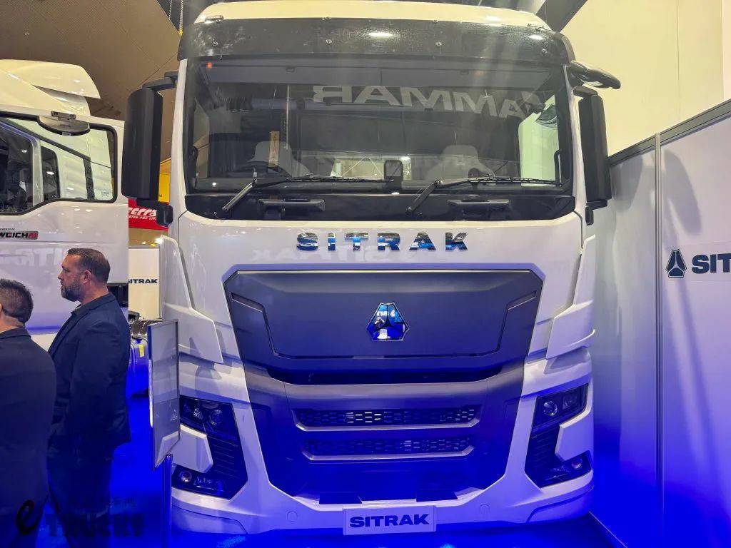 东风、苇渡首次登陆澳洲市场,日系卡车占半壁江山?带您逛2025布里斯班卡车展·中日韩篇 - 第6张 - 提加商用车网 东风、苇渡首次登陆澳洲市场,日系卡车占半壁江山?带您逛2025布里斯班卡车展·中日韩篇 - 第6张