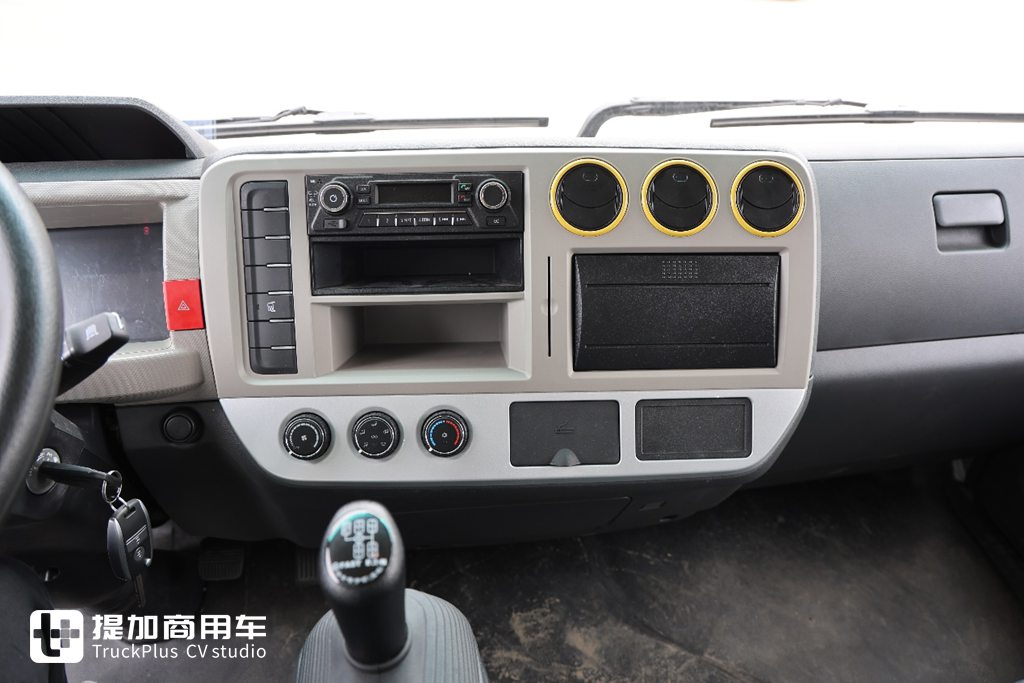 康明斯185马力+超强承载能力,东风康陆威这款新车可太强了 - 第11张 - 提加商用车网 康明斯185马力+超强承载能力,东风康陆威这款新车可太强了 - 第11张