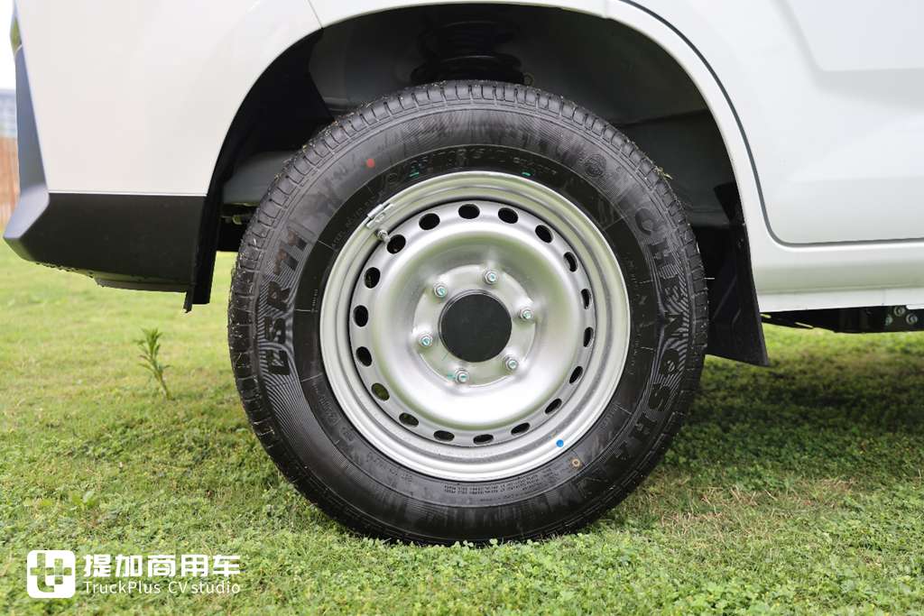 7.1方超大空间,18分钟超快补能,开瑞江豚E7安驾超充版来啦! - 第14张 - 提加商用车网 7.1方超大空间,18分钟超快补能,开瑞江豚E7安驾超充版来啦! - 第14张