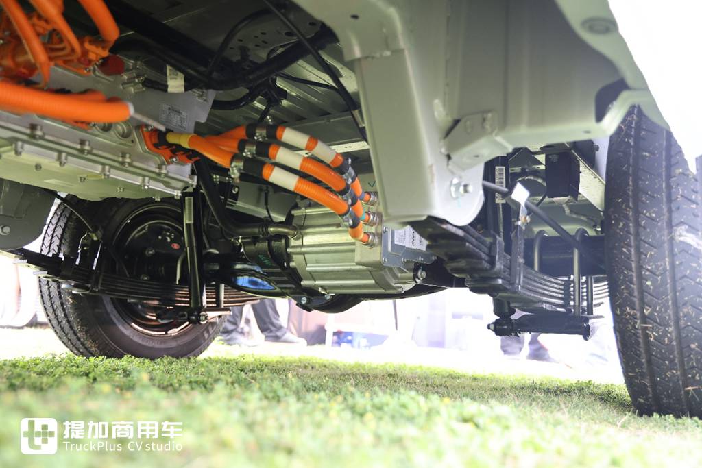 7.1方超大空间,18分钟超快补能,开瑞江豚E7安驾超充版来啦! - 第15张 - 提加商用车网 7.1方超大空间,18分钟超快补能,开瑞江豚E7安驾超充版来啦! - 第15张