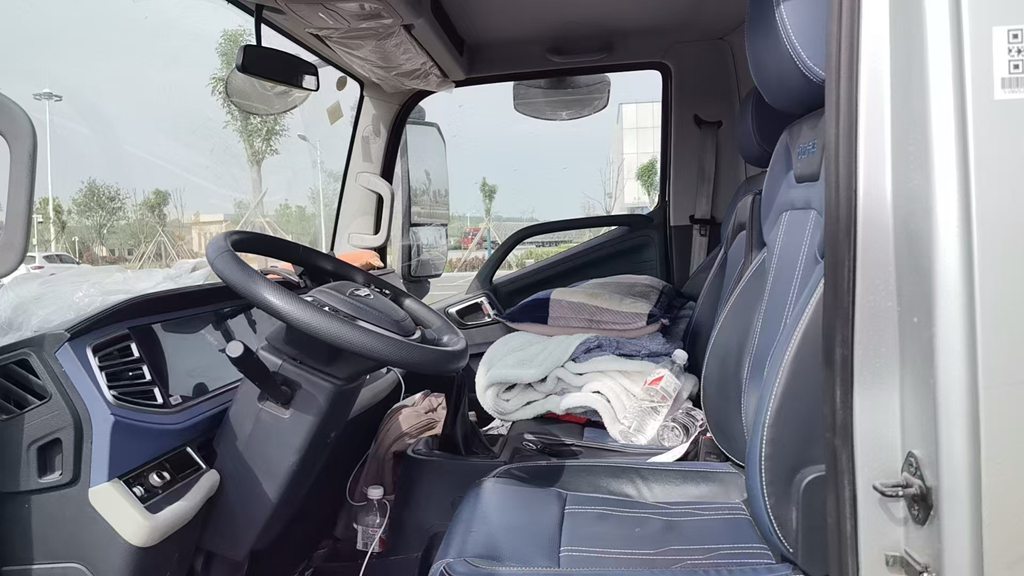 领航大G-LNG轻卡试用实录 TA如何帮卡友破解运营困境 - 第3张