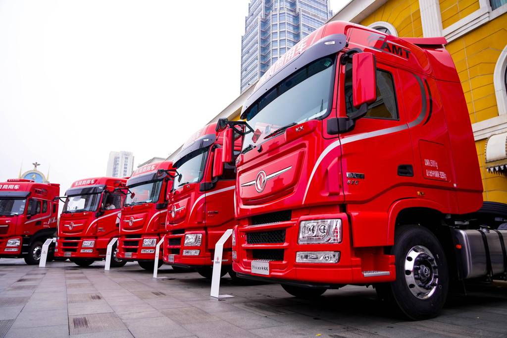 湖北卫视聚焦东风商用车:以客户为中心,1-4月持续领跑中重卡市场 - 第3张 - 提加商用车网 湖北卫视聚焦东风商用车:以客户为中心,1-4月持续领跑中重卡市场 - 第3张