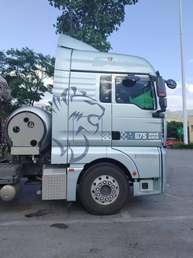 【卡友亲测力荐】汕德卡G7S燃气车:可靠刻进基因,节气跑出“钞”能力! - 第3张 - 提加商用车网 【卡友亲测力荐】汕德卡G7S燃气车:可靠刻进基因,节气跑出“钞”能力! - 第3张