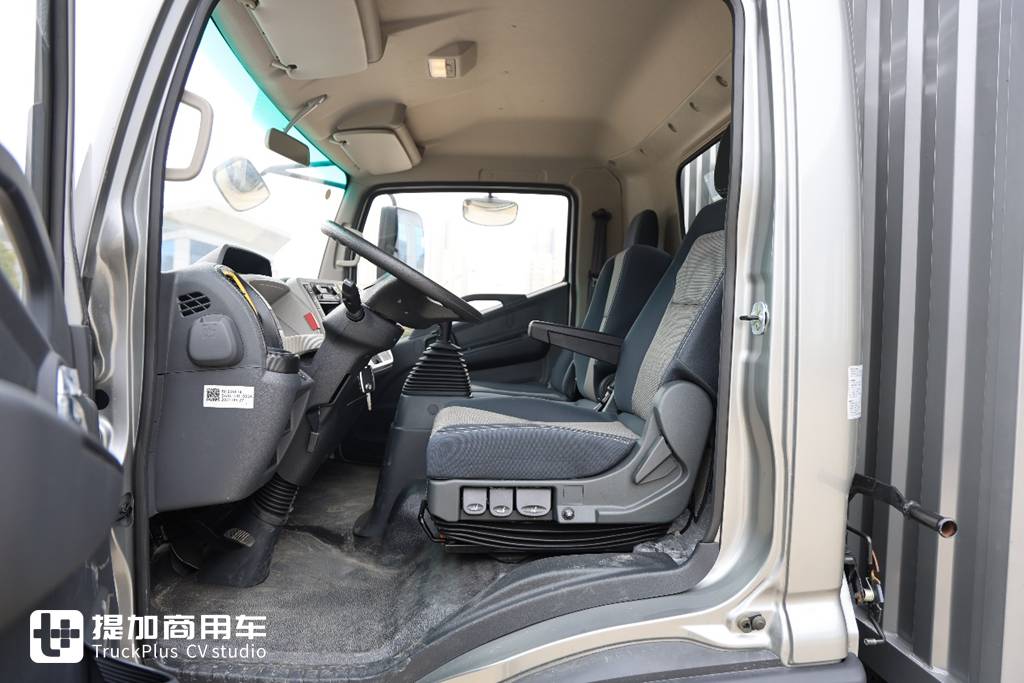 康明斯185马力+超强承载能力,东风康陆威这款新车可太强了 - 第7张 - 提加商用车网 康明斯185马力+超强承载能力,东风康陆威这款新车可太强了 - 第7张