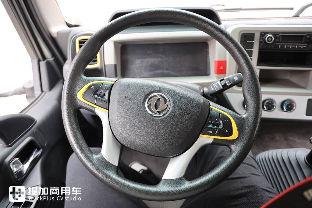 康明斯185马力+超强承载能力,东风康陆威这款新车可太强了 - 第8张 - 提加商用车网 康明斯185马力+超强承载能力,东风康陆威这款新车可太强了 - 第8张