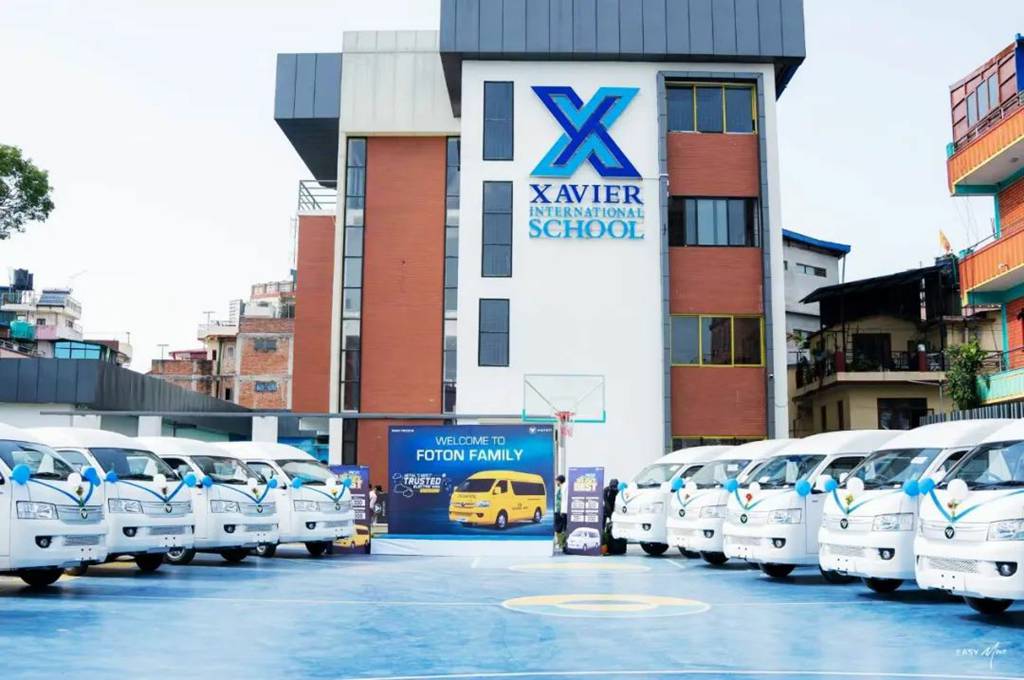 FOTON eVIEW驶入尼泊尔校园,助力学子安全环保通勤 - 第2张 - 提加商用车网 FOTON eVIEW驶入尼泊尔校园,助力学子安全环保通勤 - 第2张