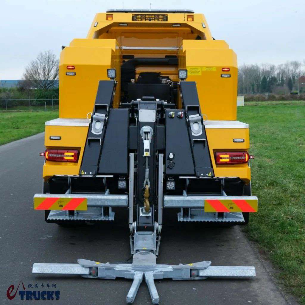 4×4全驱越野性能强,车身结构超紧凑!曼恩TGM四驱清障车实拍 - 第12张 - 提加商用车网 4×4全驱越野性能强,车身结构超紧凑!曼恩TGM四驱清障车实拍 - 第12张