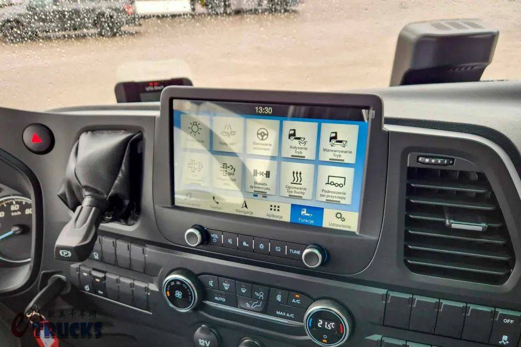 欧洲最具性价比重卡？二代发动机+电子后视镜，福特第二代F-MAX来袭，实拍带您看实力几何 - 第13张