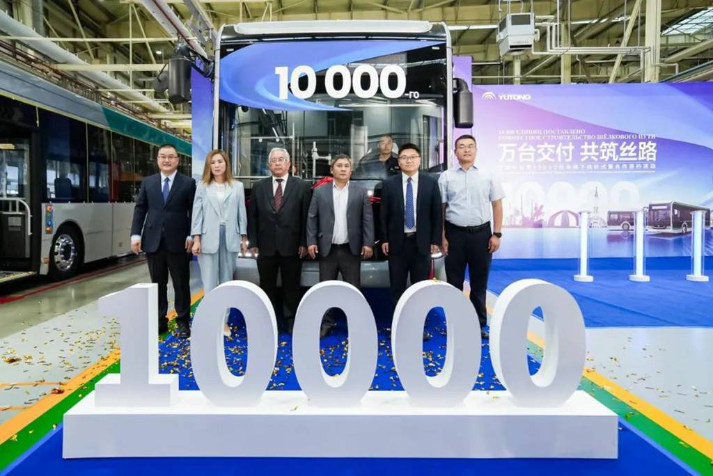 中亚第10000台车辆下线,宇通国际化发展再迎里程碑高光时刻 - 第1张 - 提加商用车网 中亚第10000台车辆下线,宇通国际化发展再迎里程碑高光时刻 - 第1张