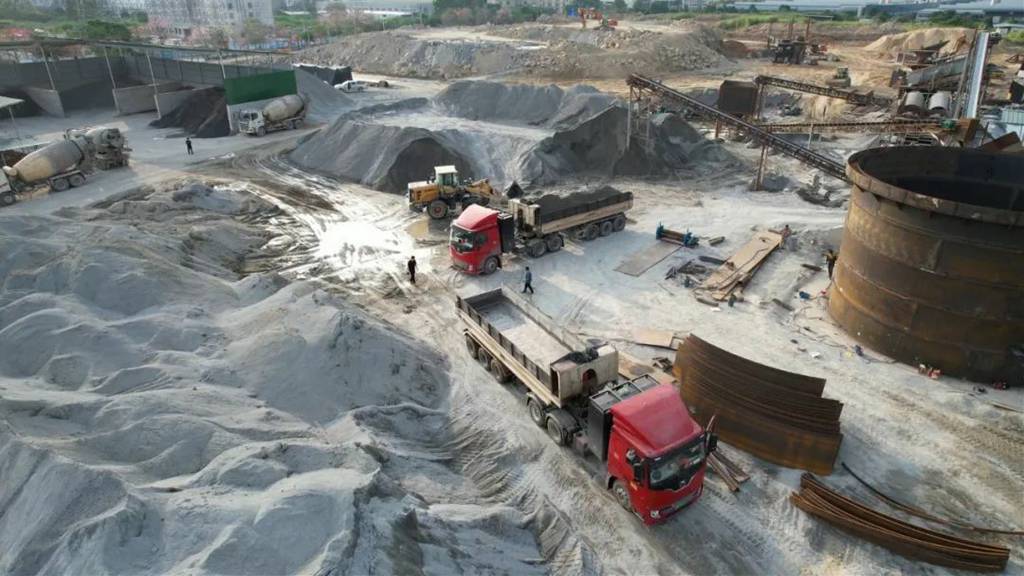 既“稳”又“值”,徐工新能源重卡书写砂石运输场景新答卷 - 第3张 - 提加商用车网 既“稳”又“值”,徐工新能源重卡书写砂石运输场景新答卷 - 第3张