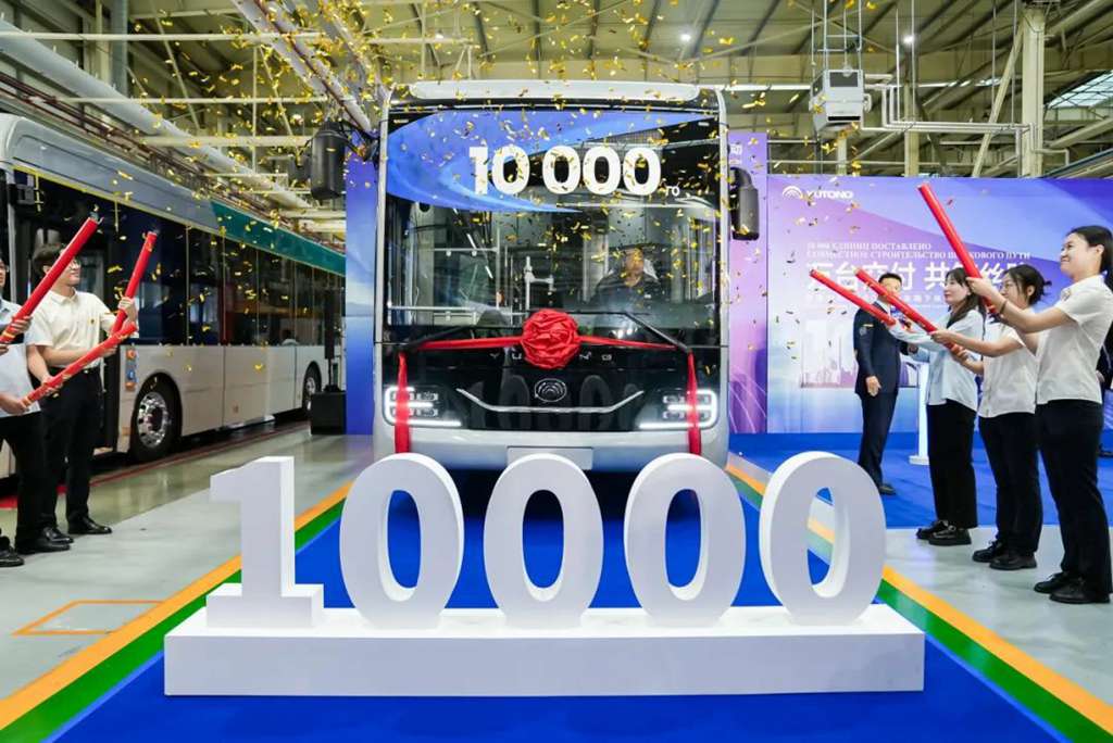 中亚第10000台车辆下线,宇通国际化发展再迎里程碑高光时刻 - 第3张 - 提加商用车网 中亚第10000台车辆下线,宇通国际化发展再迎里程碑高光时刻 - 第3张