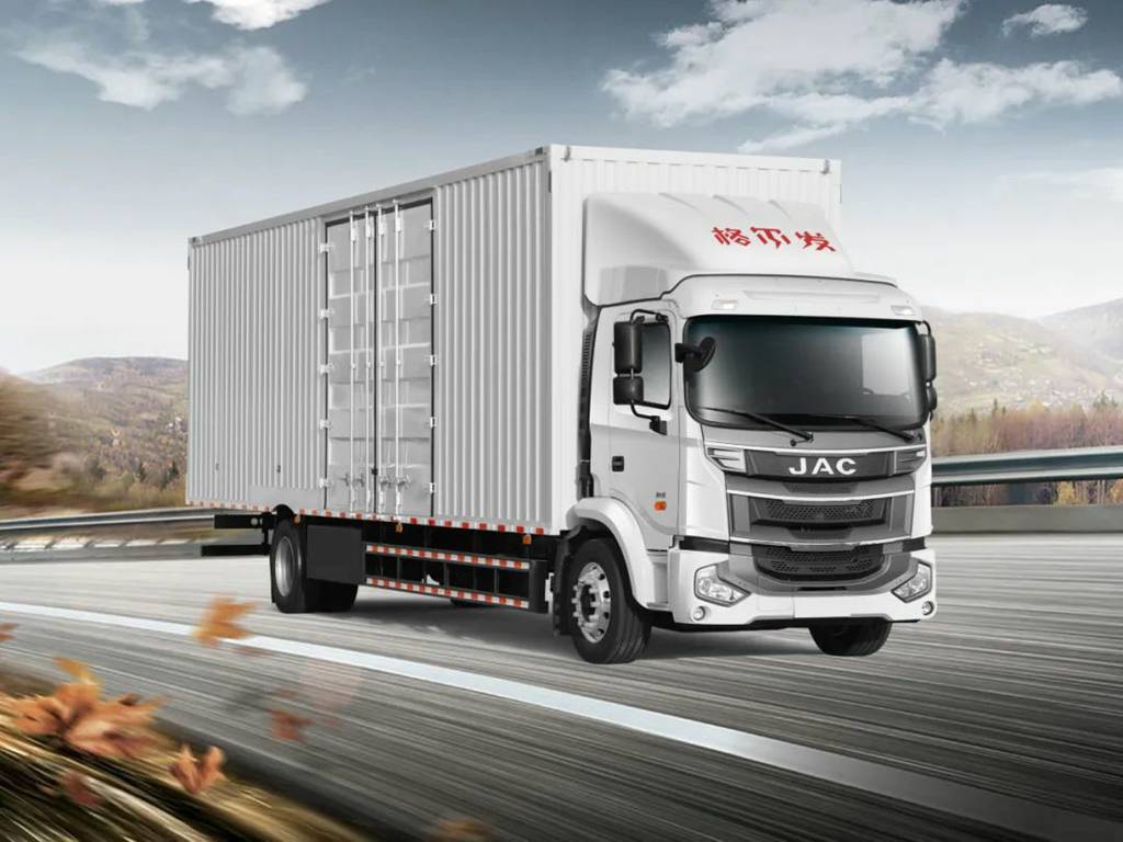 袁师傅眼中的江淮格尔发:油耗低、性能好、服务好 - 第3张 - 提加商用车网 袁师傅眼中的江淮格尔发:油耗低、性能好、服务好 - 第3张