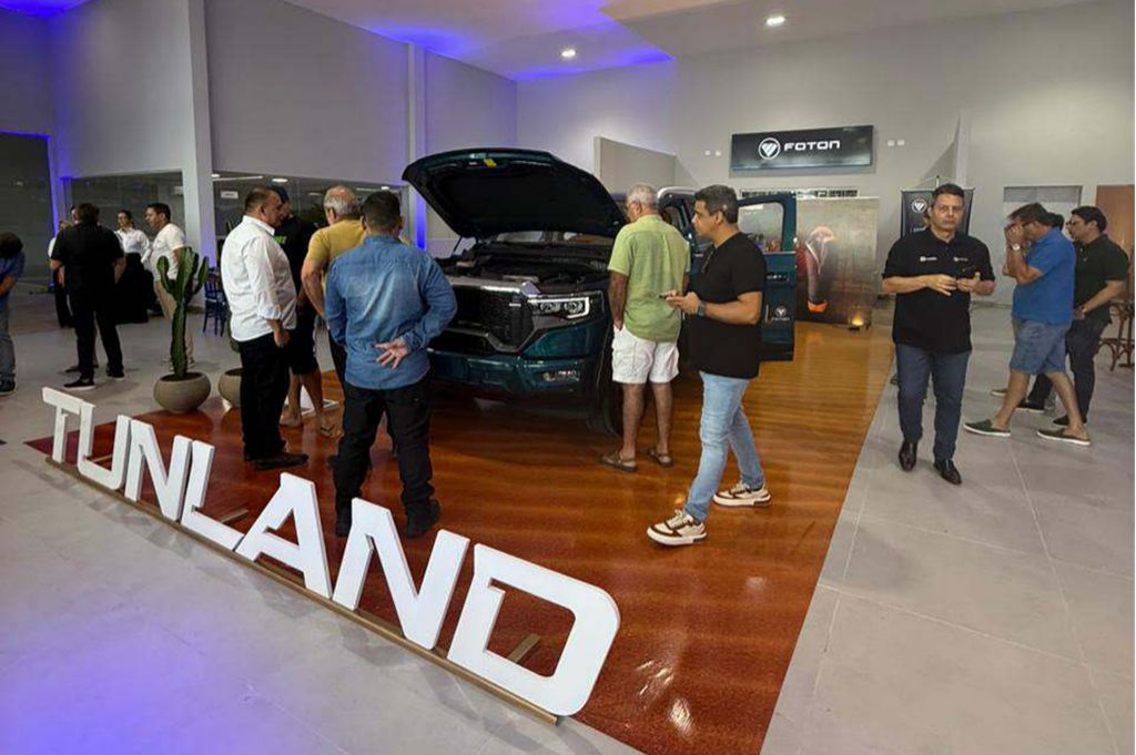 北汽福田巴西在全国52家经销商门店同步上市全新TUNLAND V皮卡,属地化发展战略再落一子 - 第3张 - 提加商用车网 北汽福田巴西在全国52家经销商门店同步上市全新TUNLAND V皮卡,属地化发展战略再落一子 - 第3张