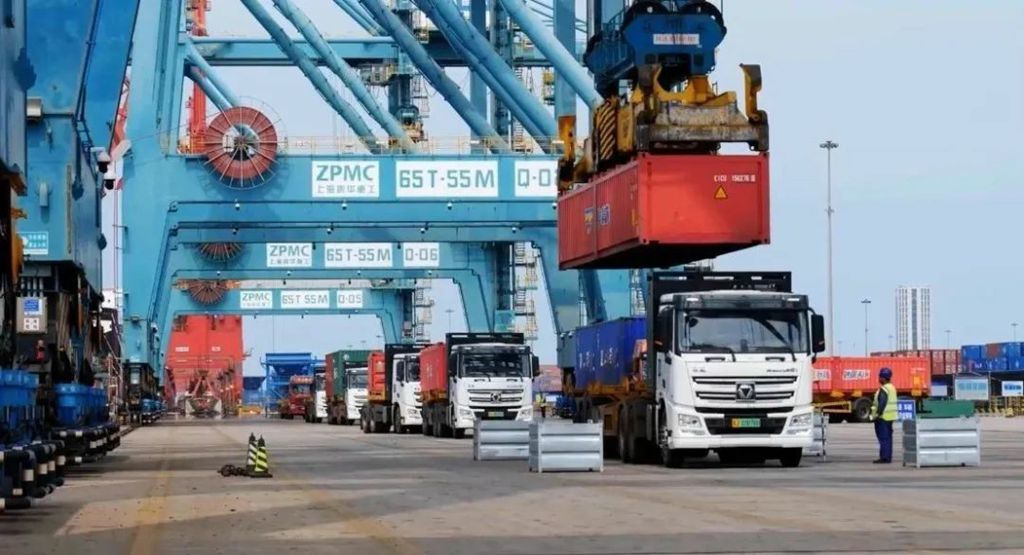 零碳实录!徐工新能源重卡刷新港口物流“含绿量” - 第4张 - 提加商用车网 零碳实录!徐工新能源重卡刷新港口物流“含绿量” - 第4张