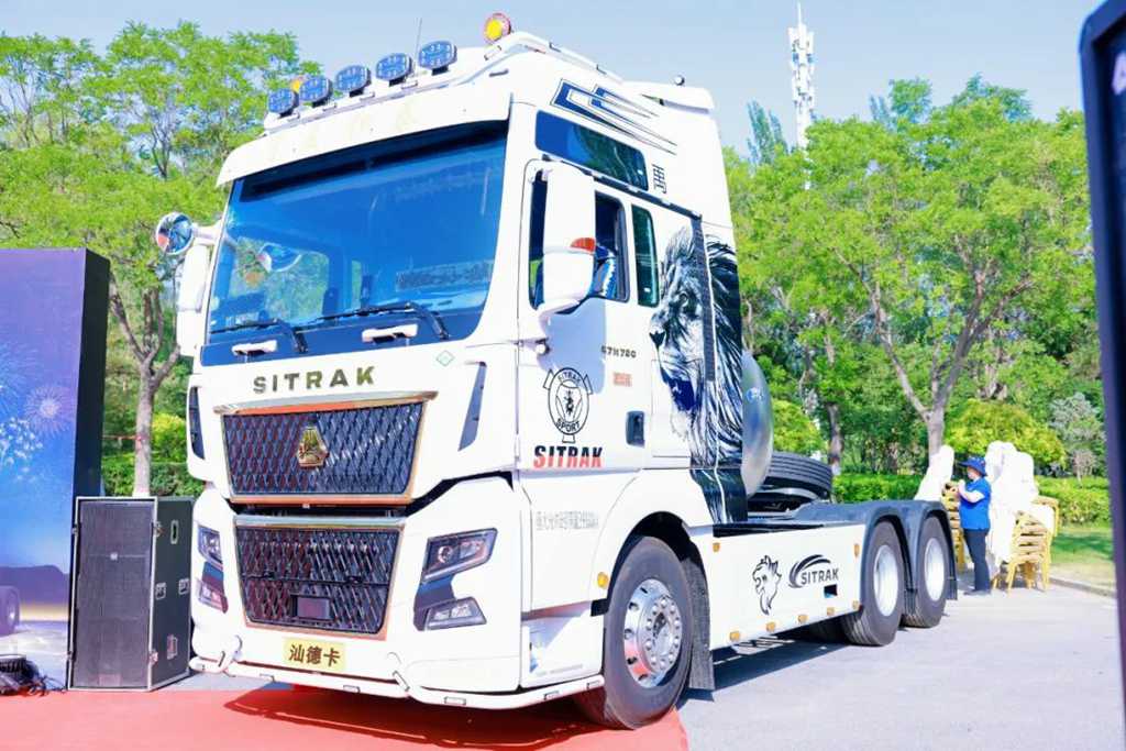 中国重汽汕德卡G7H 720马力燃气牵引车荣耀上市! - 第6张 - 提加商用车网 中国重汽汕德卡G7H 720马力燃气牵引车荣耀上市! - 第6张