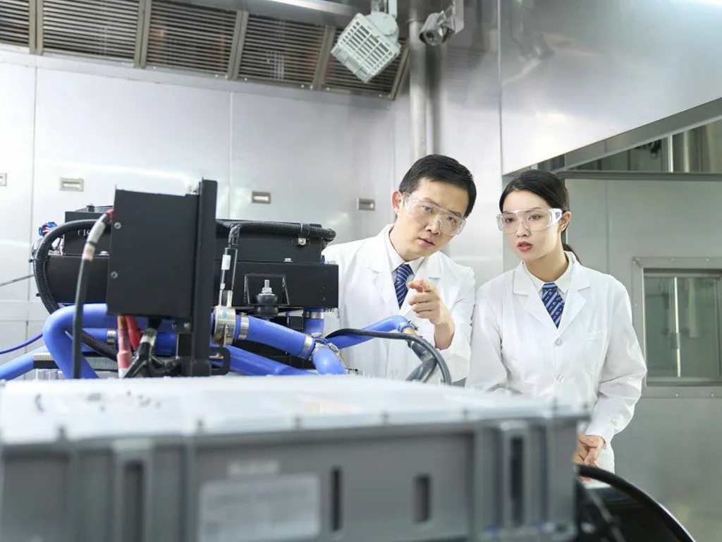 “绿”动中原!宇通F10、宇萌E6S 2.0组团亮相郑州新能源车展 - 第8张 - 提加商用车网 “绿”动中原!宇通F10、宇萌E6S 2.0组团亮相郑州新能源车展 - 第8张