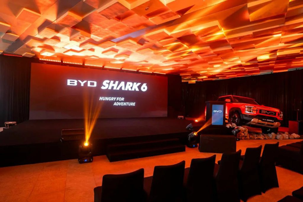 BYD SHARK 6上市斯里兰卡,开创当地插电式皮卡出行新纪元 - 第1张 - 提加商用车网 BYD SHARK 6上市斯里兰卡,开创当地插电式皮卡出行新纪元 - 第1张