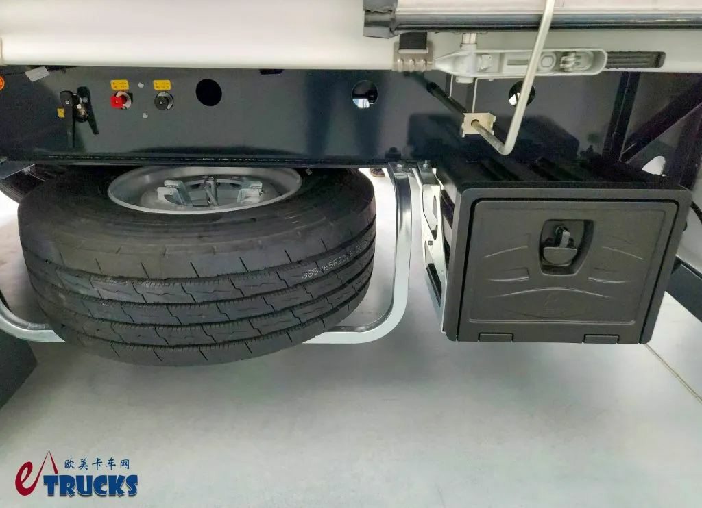 折合人民币18万!欧洲最便宜的侧帘挂车,全身大牌配件,Wielton EVO怎么做到的? - 第10张 - 提加商用车网 折合人民币18万!欧洲最便宜的侧帘挂车,全身大牌配件,Wielton EVO怎么做到的? - 第10张