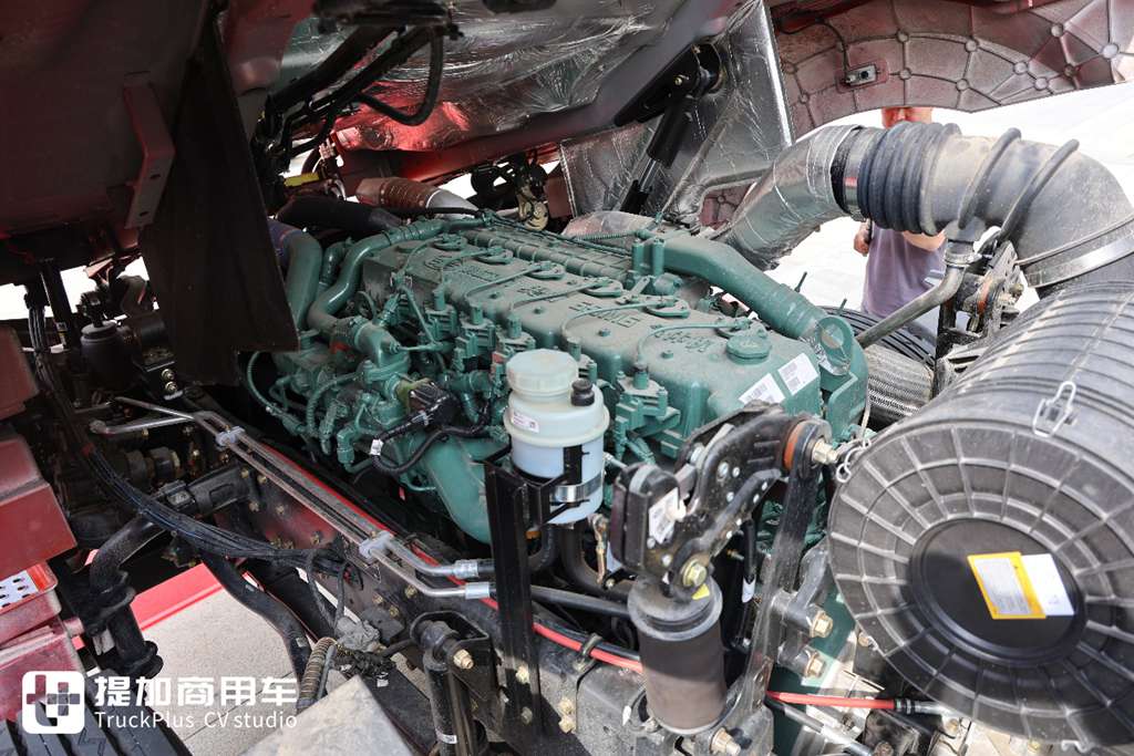 铸就万台辉煌,为何解放动力6SM6系列车型能稳坐多细分市场运输宝座 - 第3张 - 提加商用车网 铸就万台辉煌,为何解放动力6SM6系列车型能稳坐多细分市场运输宝座 - 第3张