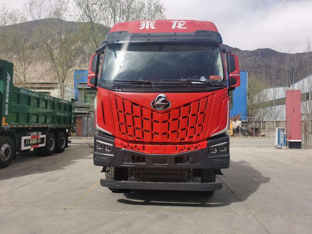 矿区运输新标杆 乘龙HK 8X4自卸车破解“多拉快跑”难题 - 第1张 - 提加商用车网 矿区运输新标杆 乘龙HK 8X4自卸车破解“多拉快跑”难题 - 第1张