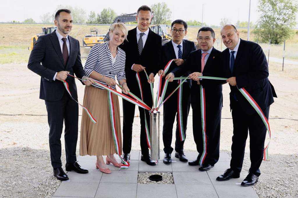 比亚迪匈牙利商用车工厂扩建奠基,欧洲布局再加速 - 第1张 - 提加商用车网 比亚迪匈牙利商用车工厂扩建奠基,欧洲布局再加速 - 第1张